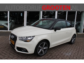 Audi A1 1.2 TFSI Attraction Panorama