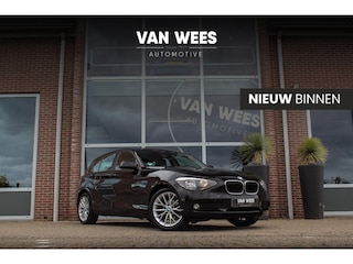 BMW 116i Business | Sportstuur | Stoelverwarming | Radio Professional | Zichtpakket | PDC | Middenarmsteun | Regensensor | Mistlampen | 17 inch | Lichtsensor
