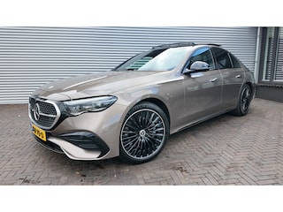 Mercedes-Benz E-klasse 300 e Sport Edition amg vol vol panorama dak