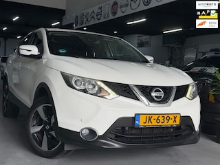 Nissan Qashqai 1.2 N-Connecta/ nap/ 2e EIG/ dealeronderhouden/ 1jaar apk/ volle opties/ zeer nette auto.