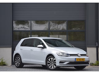 Volkswagen Golf 1.0 TSI Highline Led | Wegklapbare trekhaak | stoelverwarming