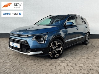 Kia Niro PHEV Launch Edition l H/K l TREKHAAK l LEDER l ACC!