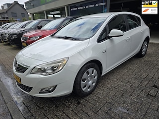 Opel Astra 1.4 Edition | NIEUWE APK | 12MND GARANTIE | AIRCO | CRUISE |