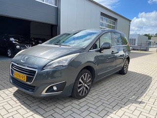 Peugeot 5008 1.6 THP Allure 7pers. / Clima / Cruise / Panoramadak / Navi / Camera