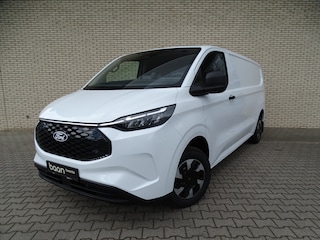 Ford Transit Cust. 340 L2H1 Trend 71 kWh | Trekhaak | Navigatie | 2.300kg trekgewicht | 347km actieradius