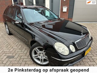 Mercedes-Benz E-klasse Combi 320 Avantgarde 4-Matic AMG / Pano / Leder / Navi / PDC