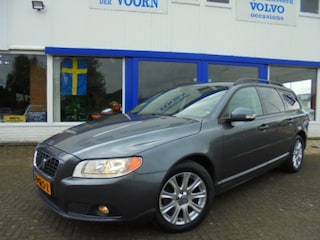 Volvo V70 2.5T AUT,LEDER,17 INCH,TREKH,ORG NL!! 2E EIG, NW STAAT!