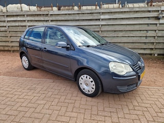 Volkswagen Polo 1.4-16V Optive Airco