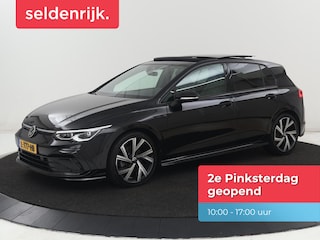 Volkswagen Golf 1.5 eTSI R-Line | Panoramadak | Stoelverwarming | Matrix LED | Keyless | Sfeerverlichting | Carplay | Adaptive cruise | Navigatie | Side Assist | Park Assist | Stuurverwarming | Sportstoelen