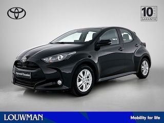 Toyota Yaris 1.5 Hybrid 115 Active + Comfort Pack | Dealeonderhouden | Stuur en stoelverwarming | PDC rondom | Onderweg-naar-dealer