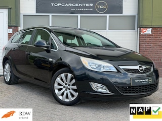 Opel Astra Sports Tourer 1.4 Cosmo/AIRCO/NAVI/PARKS/APK/NAP