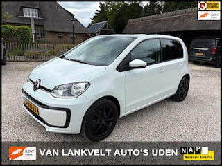 Volkswagen Up 1.0 Move up! Camera, LED, Maps&more