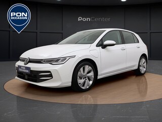 Volkswagen Golf 1.5 eHybrid Life Edition | ACC | Stuur-/Stoelverwarming | Spiegelpakket | Parkeerhulp | Carplay | 17'' |