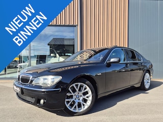 BMW 750i High Executive | Dakje | Softclose | Trekhaak | NL auto