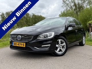 Volvo V60 2.0 D4 Nordic+ / Incl. BTW / 1 Eigenaar / Automaat / Distributie verv. / Clima / Stoel-Bank verw. / Camera / Navi / CC /
