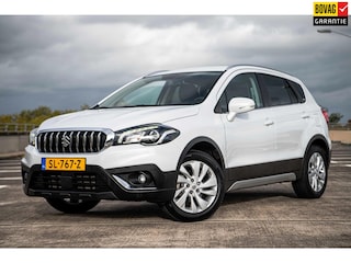 Suzuki S-Cross 1.0 Boosterjet Exclusive | Airco/Clima | Trekhaak | Achteruitrijcamera | LM Velgen | Stoelverwarming |