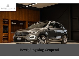Volkswagen T-Roc 2.0 TSI 4Motion Sport Business R Schuifdak | Camera | Adapt. Cruise