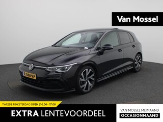 Volkswagen Golf 1.5 eTSI R-Line | IQ-LIGHT | PANORAMADAK | NAVIGATIE  | SFEERVERLICHTING | ADAPTIVE CRUISE CONTROL | PARKEERSENSOREN VOOR & ACHTER | GETINT GLAS |