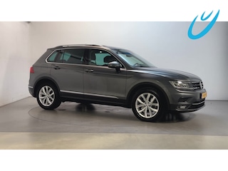 Volkswagen Tiguan 1.5 TSI 150pk DSG ACT Highline Panoramadak Stoelverwarming Virtual Cockpit DAB+