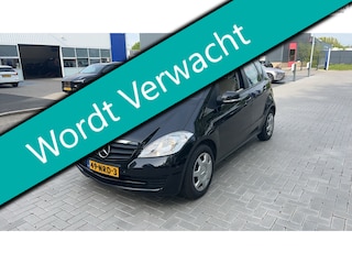 Mercedes-Benz A-klasse 160 Automaat 1e eig. Airco Cruise PDC Trekhaak Hoge instap