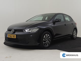 Volkswagen Polo 1.0 TSI Life Business | Achteruitrijvcamera | Adaptief cruise control | Stoelverwarming | Parkeersensoren voor/achter | Navigatie | Apple carplay Android auto | DAB | 15"LMV