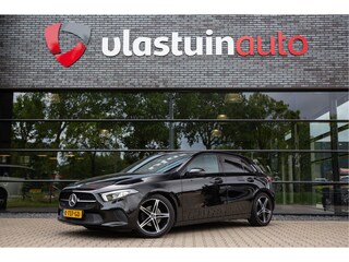 Mercedes-Benz A-klasse 180 Premium Plus , Achteruitrijcamera, Carplay, Stoelverwarming,