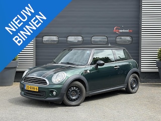 Mini Cooper 1.6 Chili | Navigatie | Harmon Kardon | Lederen Bekleding |  Climate Control |
