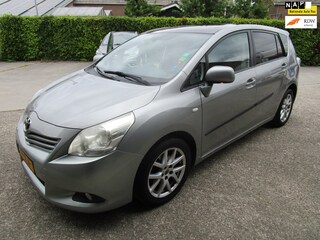 Toyota Corolla Verso 1.8 VVT-i Dynamic Business navi clima cam nieuw