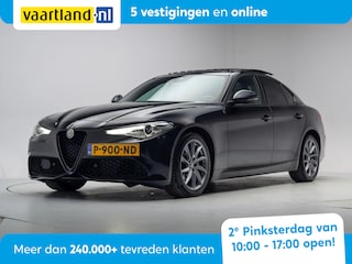 Alfa Romeo Giulia 2.0T Sprint 202 pk Aut.[ Pano Clima/ECC Leder Navi PDC ]