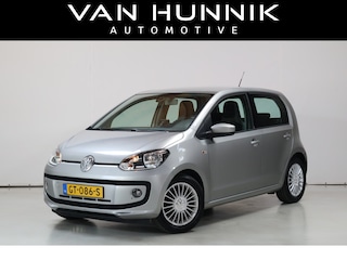 Volkswagen Up 1.0 high up! Navi | Bluetooth | Cruise | NL-Auto