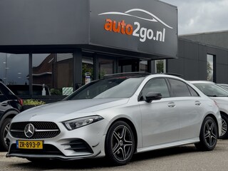 Mercedes-Benz A-klasse 200 AUT7 AMG SOLUTION PANODAK LEDER NAVI CAMERA DIGI-DASH LED LMV PDC
