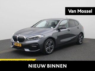 BMW 118i High Executive Edition | LEDER | CRUISE CONTROL | STOELVERWARMING | CLIMATE CONTROL | DIGITAAL DASHBOARD | LED |