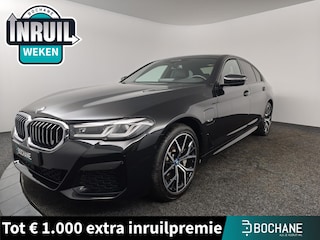 BMW 530e xDrive High Executive | M Sportpakket | M Sportstuur | Lederen bekleding |