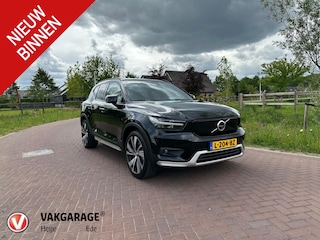 Volvo XC40 Recharge P8 AWD R-Design | Panoramadak | Camera | Warmtepomp | NL-Auto |