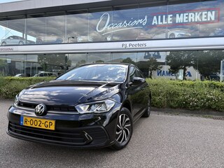 Volkswagen Polo 1.0 TSI Life Airco -  Apple carplay - Navigatie - Cruise control - Bluetooth - Led verlichting - Licht metalen velgen 15 inch - Radio - Stuur multifunctioneel - Elektrische ramen - Start/stop systeem - Stuur leder