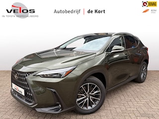 Lexus NX 450h+ AWD Luxury Line, Afneembare trekhaak, All season Banden,