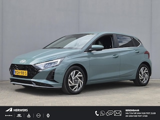 Hyundai i20 1.0 T-GDI Premium / Fabrieksgarantie tot 03-2030 / Dealer onderhouden / Stuur- & Stoel verwarming / Achteruitrijcamera / Adaptief cruise control / Navigatie / Apple Carplay Android Auto / Climate control /