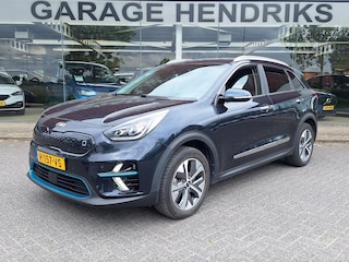Kia Niro e-Niro DynamicLinePlus 64 kWh | SOH: nnb | Leder | Adaptive CC | Climate | Navi | Stoel-en Stuurverwarming |