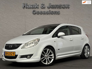 Opel Corsa 1.4-16V Cosmo - Cruise - Automaat - infotainment