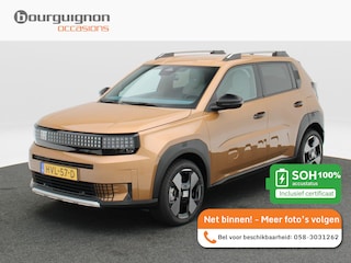 Fiat Grande Panda La Prima 113 PK 44 kWh | Stoel/Stuurverwarming | Voorruitverwarming | Cruise Control | Navigatie | Camera | Bluetooth | 17 Inch | 991 Km !!