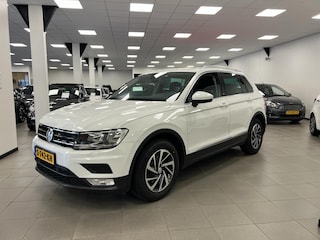 Volkswagen Tiguan 1.4 TSI ACT / AUTOMAAT / Highline / Stoelverw. / 1800KG Trekg. /