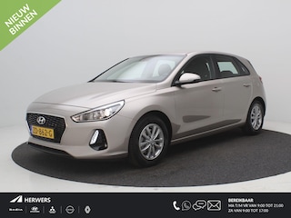 Hyundai i30 1.0 T-GDI Comfort / Dealeronderhouden / Historie compleet aanwezig / Navigatie + Android Auto/Apple Carplay / Climate Control / Cruise Control / Achteruitrijcamera / Parkeersensoren achter /