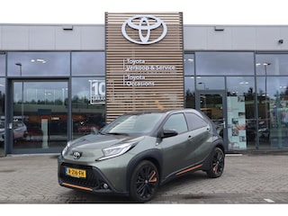 Toyota Aygo LIMITED JBL-AUDIO STOELVERWARMING KEYLESS PARK-SENSOREN 18"LMV APPLE/ANDROID LED CLIMA CAMERA AD-CRUISE NL-AUTO