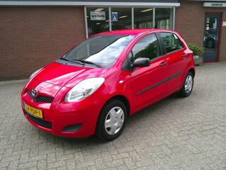 Toyota Yaris 1.0 VVTi Acces Airco Trekhaak
