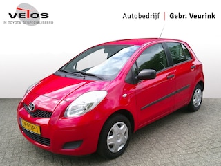 Toyota Yaris 1.0 VVTi Acces Airco Trekhaak