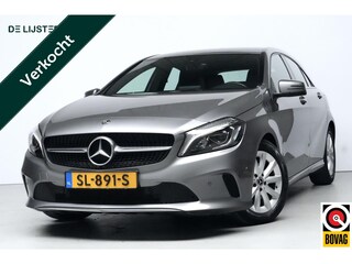 Mercedes-Benz A-klasse 180 Prestige Sport | CarPlay | Stoelverwarming | Camera | Sportstoelen | Led | Cruise | Pdc | Climate | Sfeer |