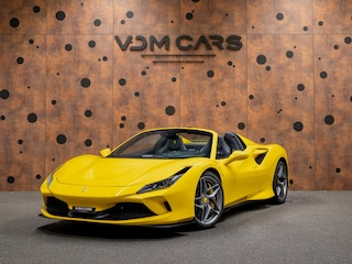 Ferrari F8 3.9 V8 HELE | Lift | Carbon | Racing Seats | Camera |