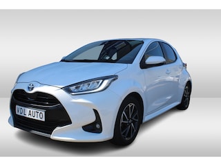 Toyota Yaris 1.5 Hybrid 115 Executive Automaat l Stoelverwarming l Lendesteun l LM velgen l Spiegelverwarming