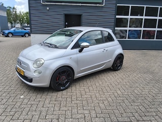 Fiat 500 1.2 Sport 3drs. met Airco en Sportvelgen.