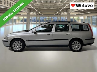 Volvo V70 2.3 T-5 Geartr. C.L Keurig onderhouden, trekhaak, automaat, verwarmde stoelen...